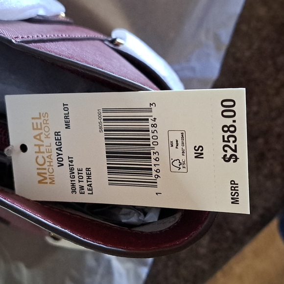 Ladies Handbag - Picture 3 of 3